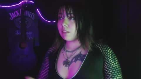 Snapshot of jessie_wild chatting on 10/10/25, 03:05 jessie_wild online show from 10/10/25, 03:05