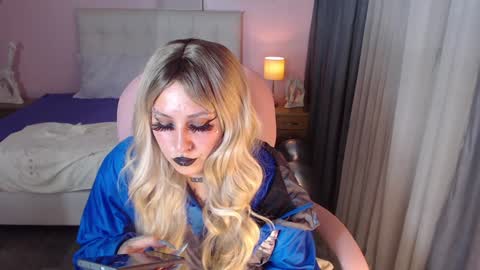 Snapshot of jessie_williams_01 chatting on 12/31/24, 07:42 Your Sweet Angel online show from 12/31/24, 07:42