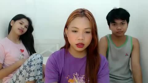 Snapshot of jessiefoxx0 chatting on 01/15/25, 05:40 Jessie online show from 01/15/25, 05:40