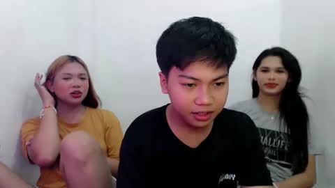 Snapshot of jessiefoxx0 chatting on 02/05/25, 05:20 Jessie online show from 02/05/25, 05:20