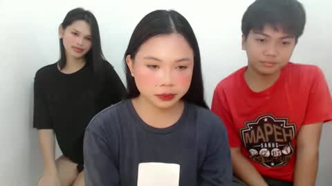 Snapshot of jessiefoxx0 chatting on 02/23/25, 04:39 Jessie online show from 02/23/25, 04:39