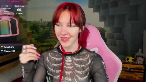 Snapshot of jessiefrost chatting on 12/05/25, 02:09 jessiefrost online show from 12/05/25, 02:09