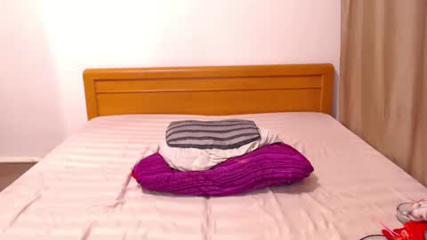 jessiestar3 online show from 02/05/26, 02:27