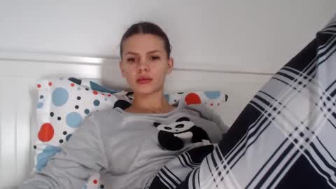 Snapshot of jessiexryan chatting on 12/16/24, 06:32 jessieryan online show from 12/16/24, 06:32