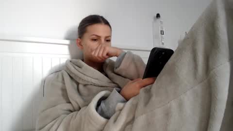 Snapshot of jessiexryan chatting on 01/16/25, 06:25 jessieryan online show from 01/16/25, 06:25