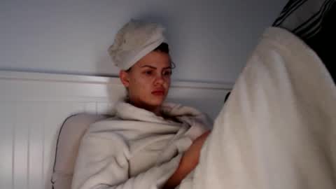 Snapshot of jessiexryan chatting on 02/21/25, 05:13 jessieryan online show from 02/21/25, 05:13