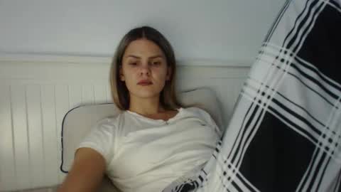 Snapshot of jessiexryan chatting on 10/02/25, 04:25 jessieryan online show from 10/02/25, 04:25