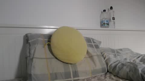 Snapshot of jessiexryan chatting on 11/16/25, 06:52 jessieryan online show from 11/16/25, 06:52