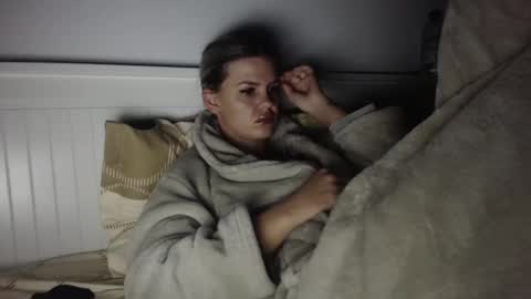 jessieryan online show from 02/04/26, 04:18