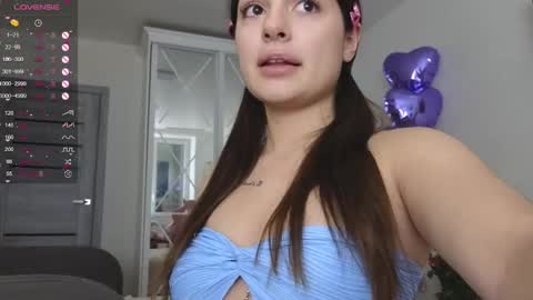 Snapshot of jessiexxi chatting on 12/27/24, 05:20 Jessie   TG channel  online show from 12/27/24, 05:20