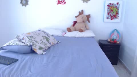 Snapshot of jessigomez chatting on 01/25/25, 04:46 JESSI GOMEZ online show from 01/25/25, 04:46