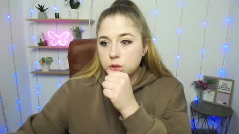 Jess online show from 01/22/25, 07:03