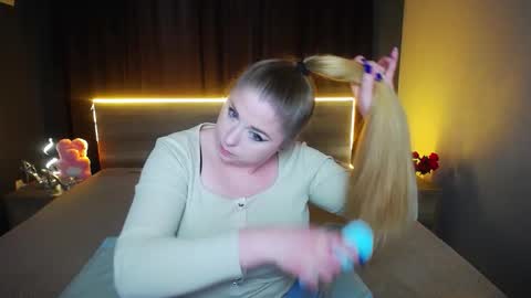 Jess online show from 02/12/26, 07:58