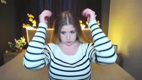 Jess online show from 03/16/26, 07:34