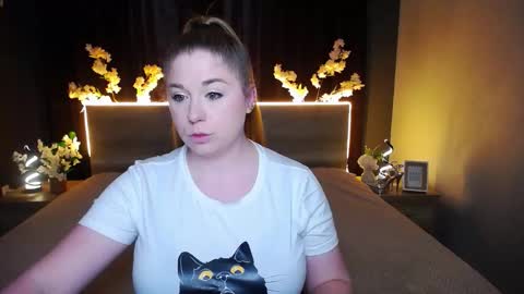 Jess online show from 03/17/26, 07:44