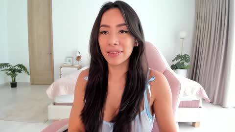    online show from 02/02/25, 04:00