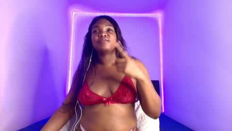 Snapshot of jessten1 chatting on 11/06/25, 05:52 jessten1 online show from 11/06/25, 05:52