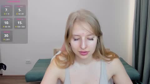 Snapshot of jessy_comely chatting on 02/26/25, 12:58 Jessy online show from 02/26/25, 12:58