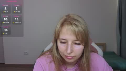 Snapshot of jessy_comely chatting on 10/01/25, 12:33 Jessy online show from 10/01/25, 12:33