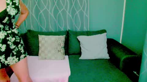 jessy curt online show from 10/25/25, 03:47