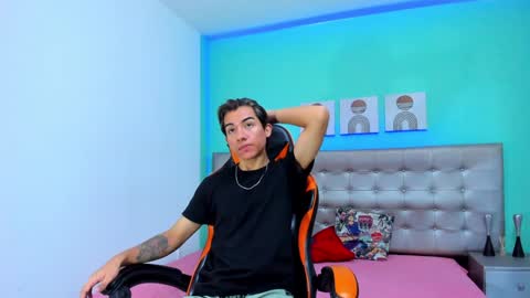 Jessy Mateus online show from 12/27/24, 12:23