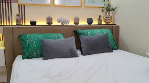 Francesca online show from 12/07/24, 01:40