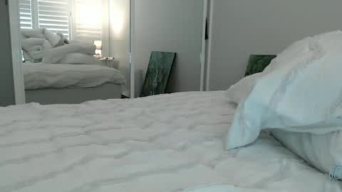 OnlyJessy online show from 10/31/25, 11:50