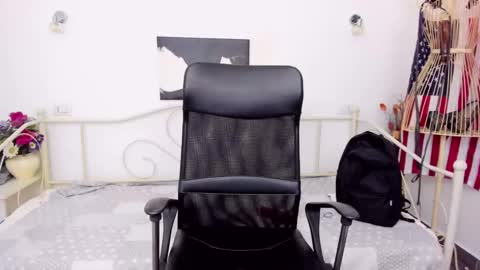 Jessy online show from 02/13/25, 06:59