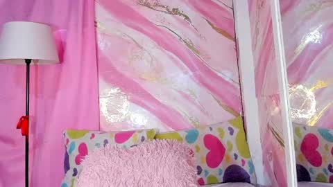 Jessy online show from 04/19/26, 02:49