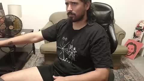 jesuswtf86 online show from 05/26/26, 07:54