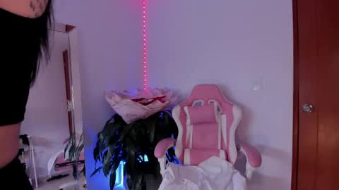 Jessica online show from 04/18/26, 06:01