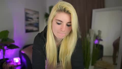 Jet online show from 03/22/26, 08:23