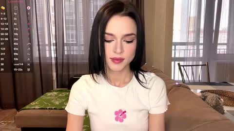 Lea online show from 12/22/25, 07:05