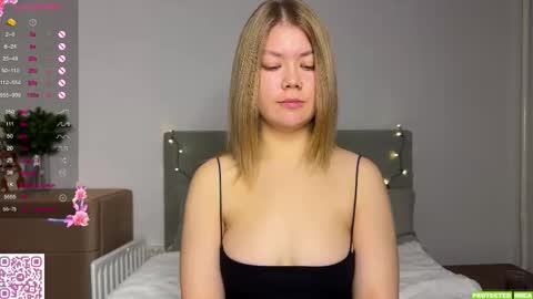 Mona online show from 12/16/25, 03:11