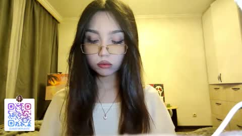 I am Gina ntmu Lets hit 10 Thumbs Up together online show from 01/10/26, 03:52