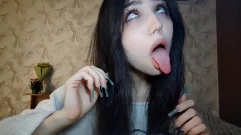 I am Gina ntmu Lets hit 10 Thumbs Up together online show from 03/14/26, 02:11