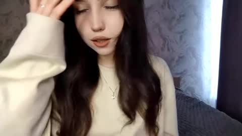 I am Gina ntmu Lets hit 10 Thumbs Up together online show from 04/16/26, 06:47