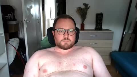 jeuneloup92 online show from 09/18/25, 03:36