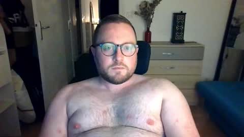 jeuneloup92 online show from 11/20/25, 05:12