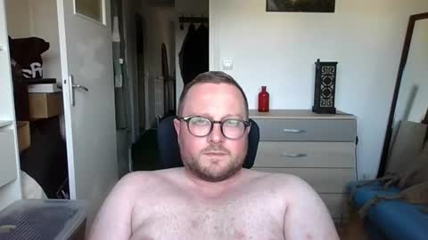 jeuneloup92 online show from 07/20/26, 05:04