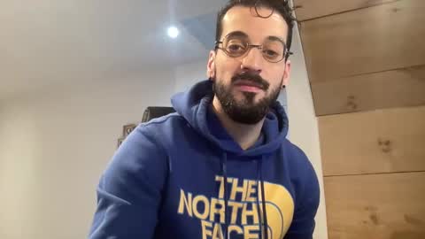 Snapshot of jeunemek00779042 chatting on 01/16/25, 01:36 JEUNEMEK007 online show from 01/16/25, 01:36