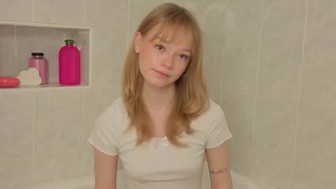 Gwen online show from 01/10/26, 08:16