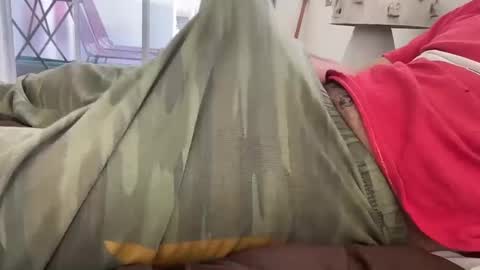 Snapshot of jewishbigcock chatting on 02/27/25, 07:15 jewishbigcock online show from 02/27/25, 07:15