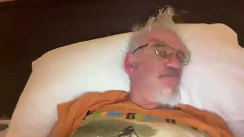 Snapshot of jewlronny chatting on 02/17/26, 07:49 jewlronny online show from 02/17/26, 07:49