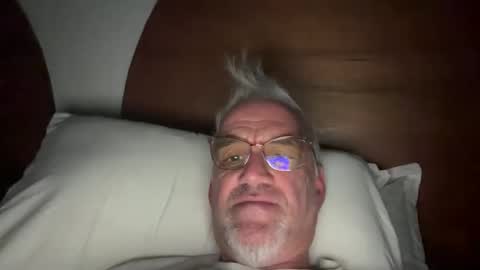 Snapshot of jewlronny chatting on 02/23/26, 07:06 jewlronny online show from 02/23/26, 07:06