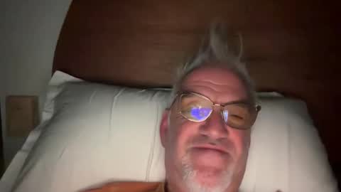 Snapshot of jewlronny chatting on 02/24/26, 06:22 jewlronny online show from 02/24/26, 06:22