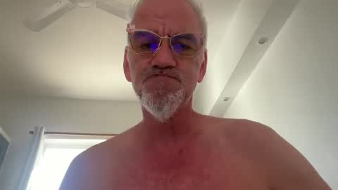 Snapshot of jewlronny chatting on 02/27/26, 05:46 jewlronny online show from 02/27/26, 05:46