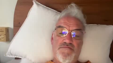 Snapshot of jewlronny chatting on 03/03/26, 07:36 jewlronny online show from 03/03/26, 07:36