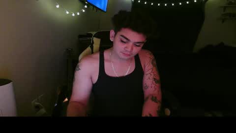 Snapshot of jexrs chatting on 12/14/25, 10:09 jexrs online show from 12/14/25, 10:09