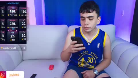 jey keler online show from 11/24/25, 05:07